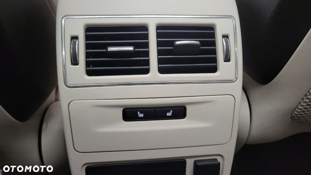 Jaguar F-Pace 5.0 V8 P550 AWD SVR - 22