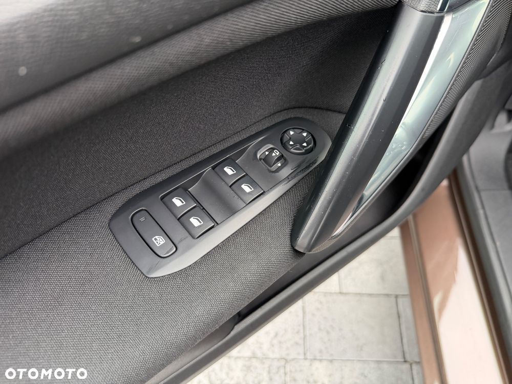 Peugeot 308 BlueHDi 120 Stop & Start Allure - 32