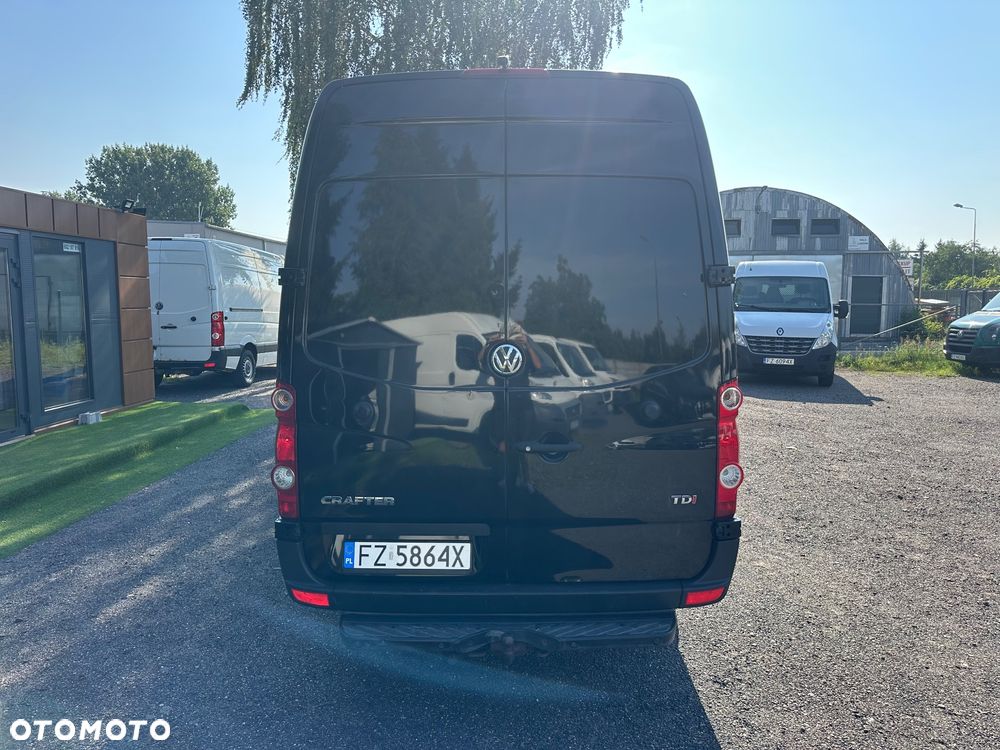 Volkswagen Crafter 2.0tdi 136ps 6oso brygadowka Maxi czarna - 11