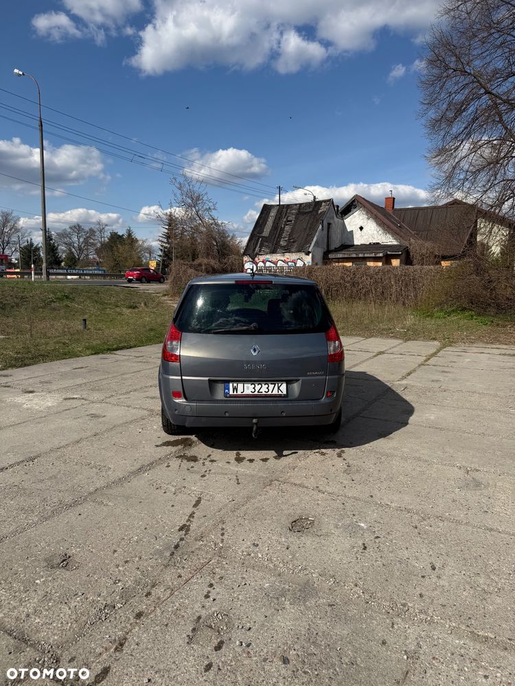 Renault Scenic 2.0 16V Avantage - 5