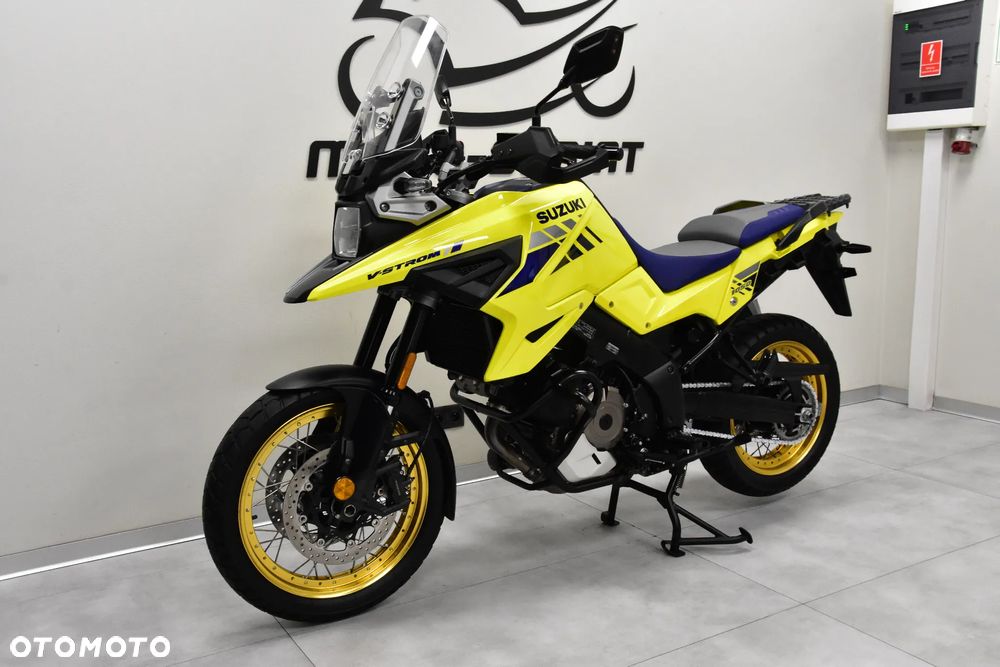 Suzuki DL - 3