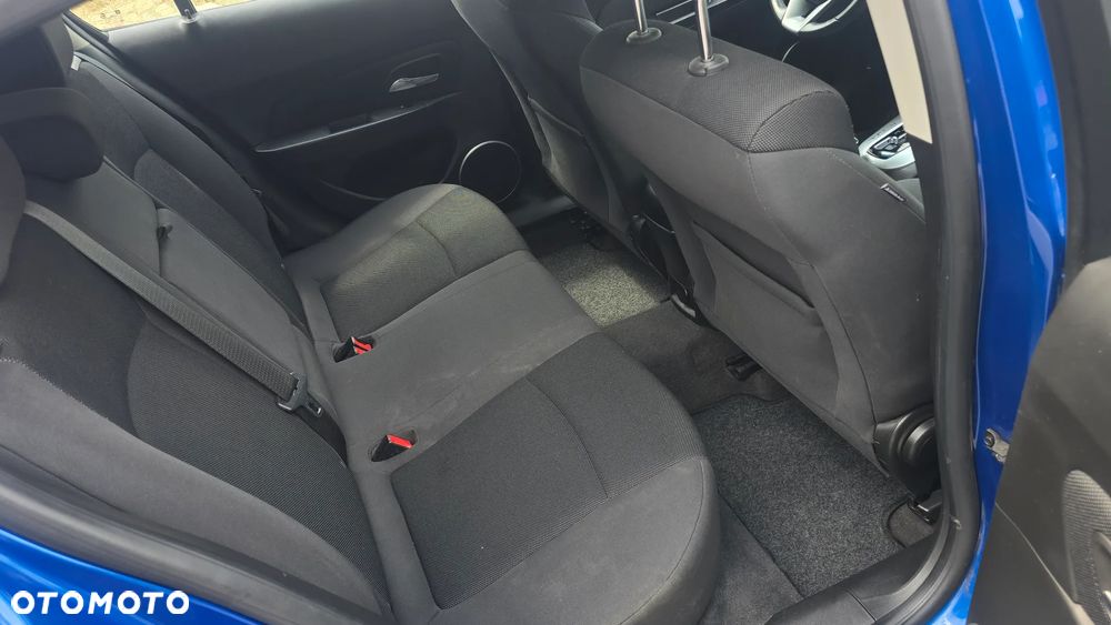 Chevrolet Cruze 1.6 LT+ - 15