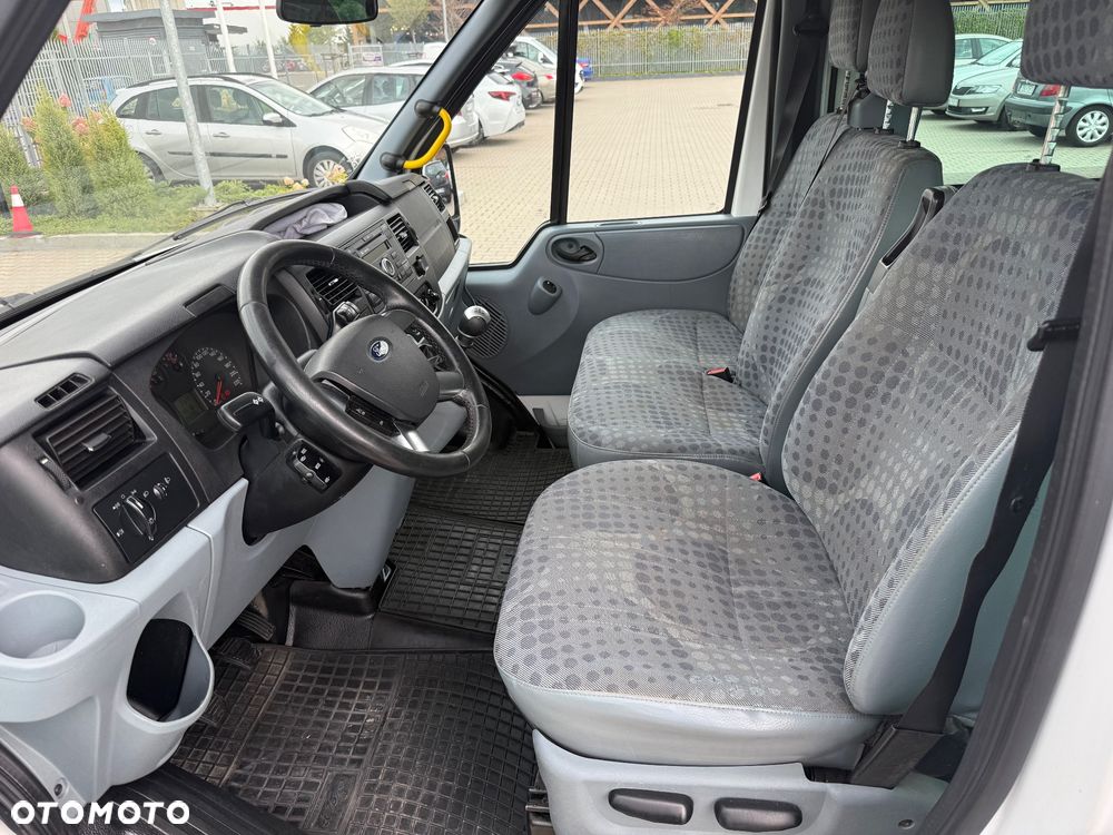 Ford Transit 300M Trend - 5