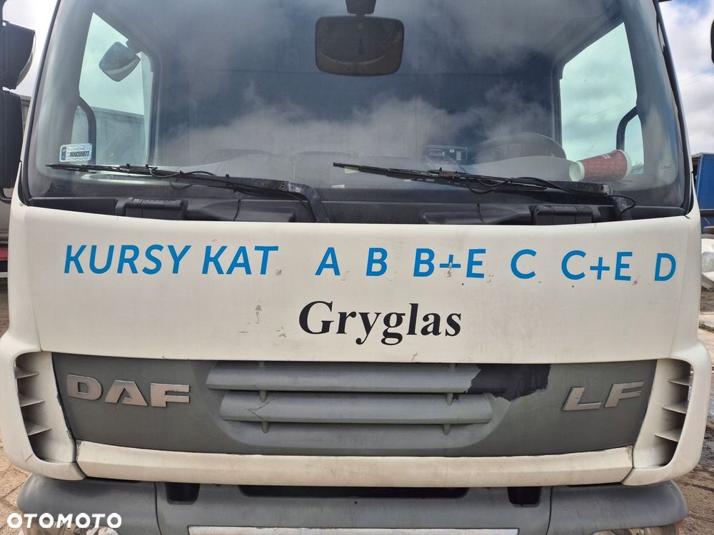 MASKA ATRAPA GRILL DAF 45 55 LF EURO 5 - 1