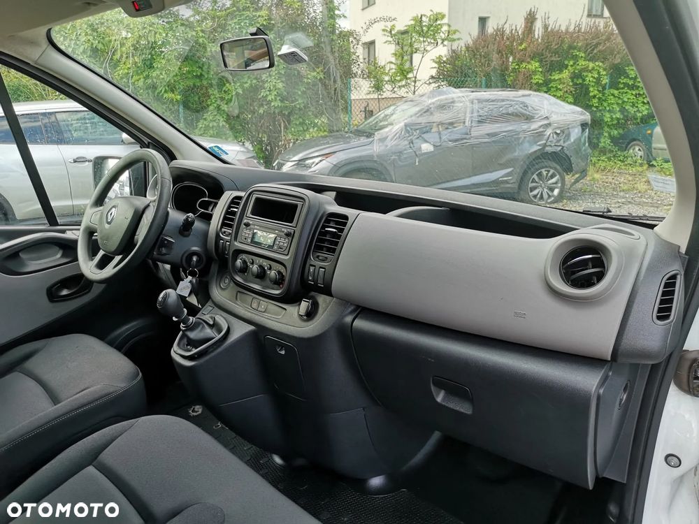 Renault Trafic ENERGY Start & Stop Combi L1H1 Expression - 16