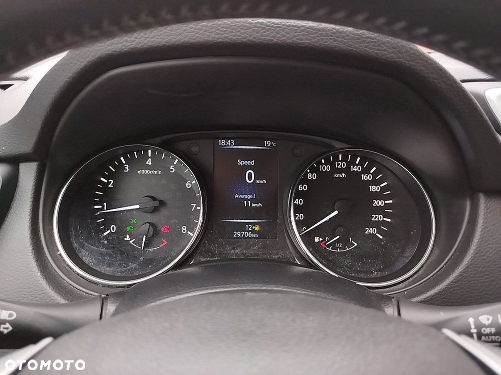 Nissan Qashqai 1.2 DIG-T N-Vision - 20