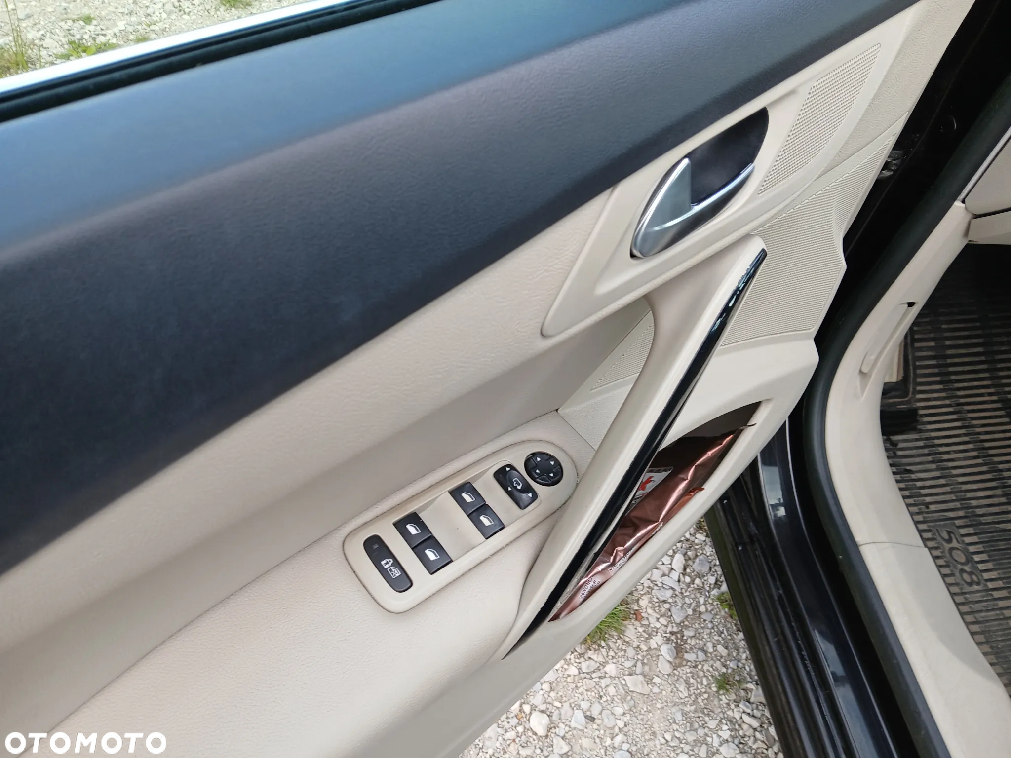 Peugeot 508 RXH 2.0 HDi HYbrid4 - 15