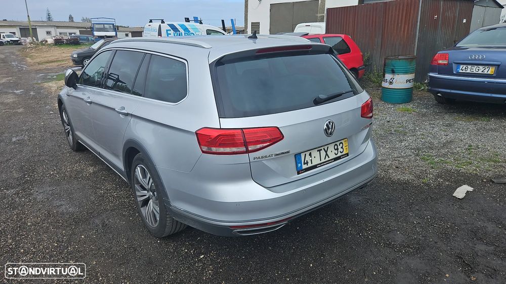 VW Passat Alltrack 2.0 TDI DSG 4Motion - 4