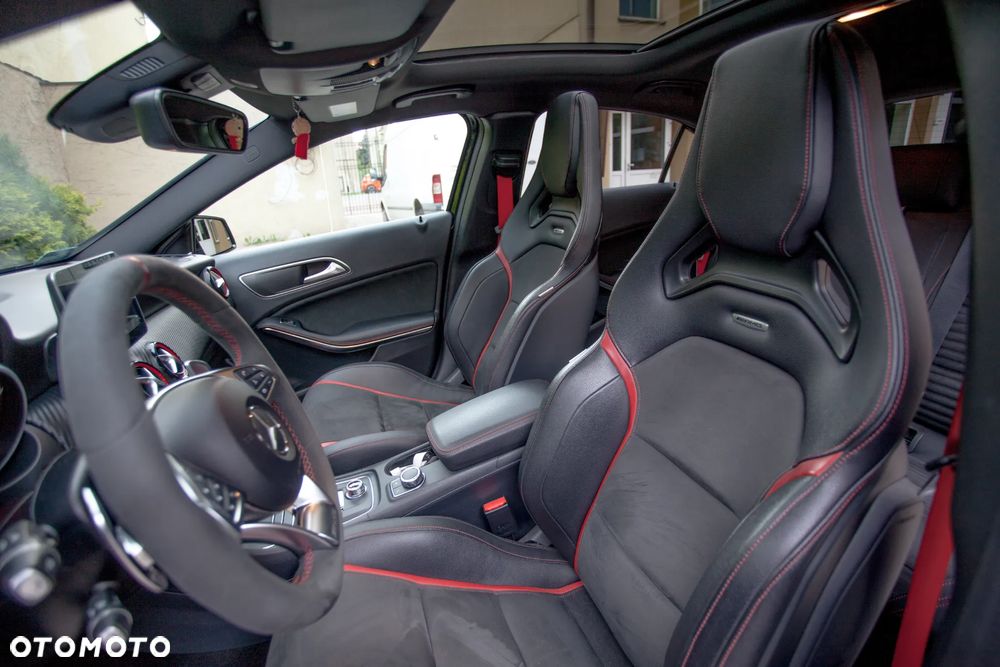 Mercedes-Benz Klasa A AMG 45 4-Matic - 27