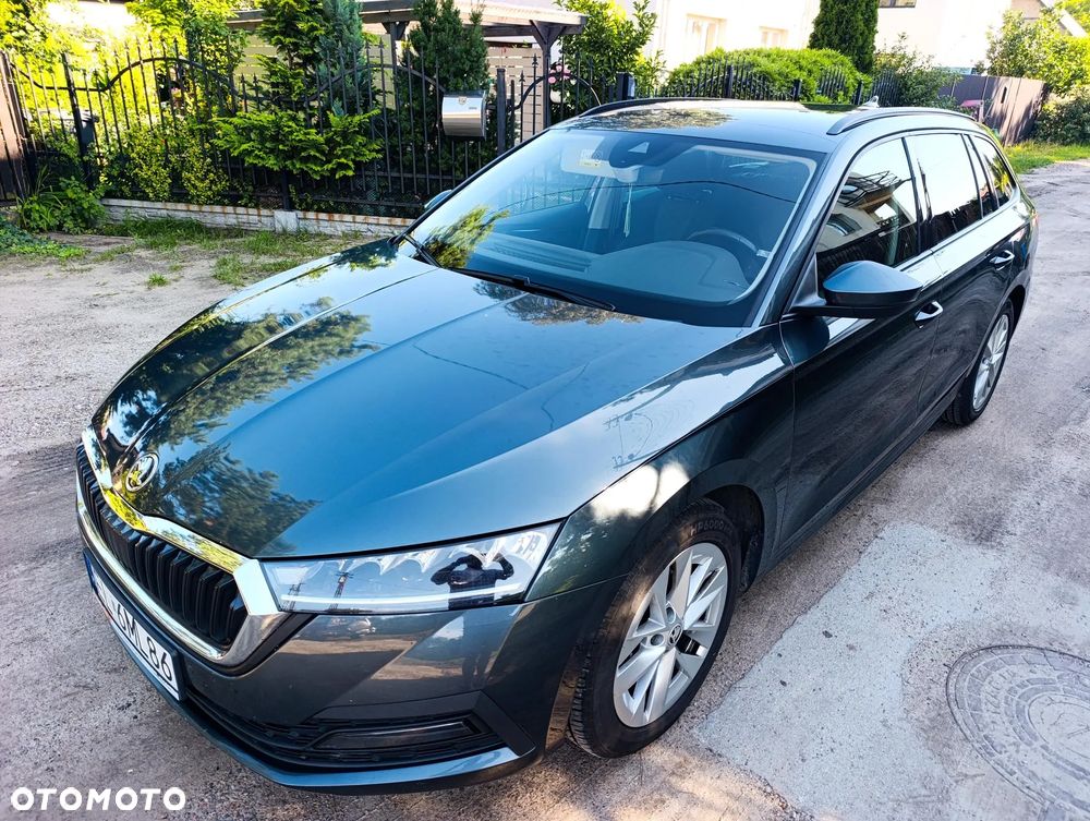Skoda Octavia 2.0 TDI Ambition DSG - 1