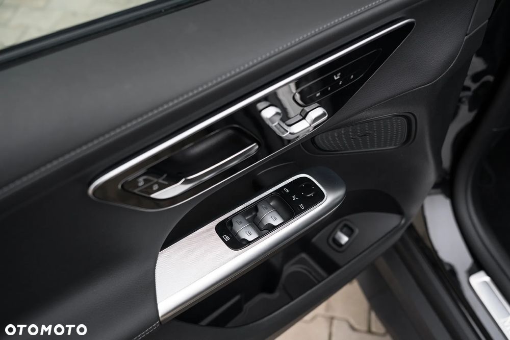 Mercedes-Benz GLC 220 d mHEV 4-Matic AMG Line - 18