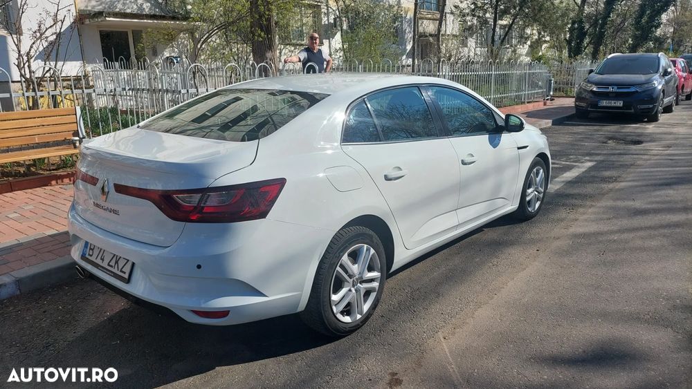 Renault Megane TCe GPF Business - 3