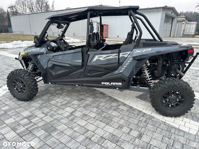 Polaris RZR - 11