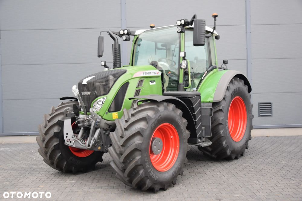 Fendt 724 Vario - 3