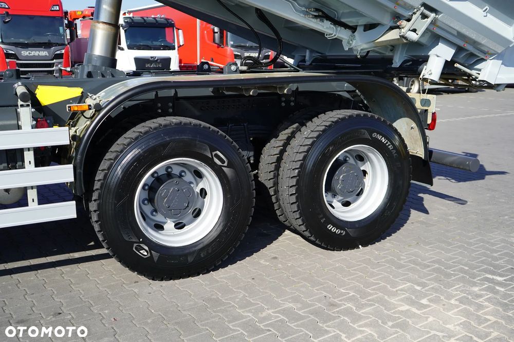 Iveco X - WAY / 480 / E 6 / WYWROTKA / 6 X 4 / 8 000 KM / HYDROBURTA / JAK NOWY - 19