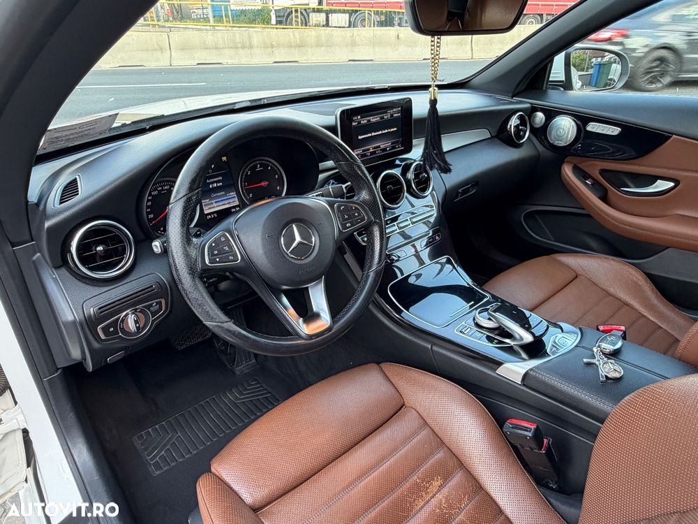 Mercedes-Benz C - 16