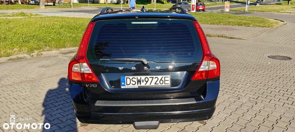 Volvo V70 D2 Summum - 4