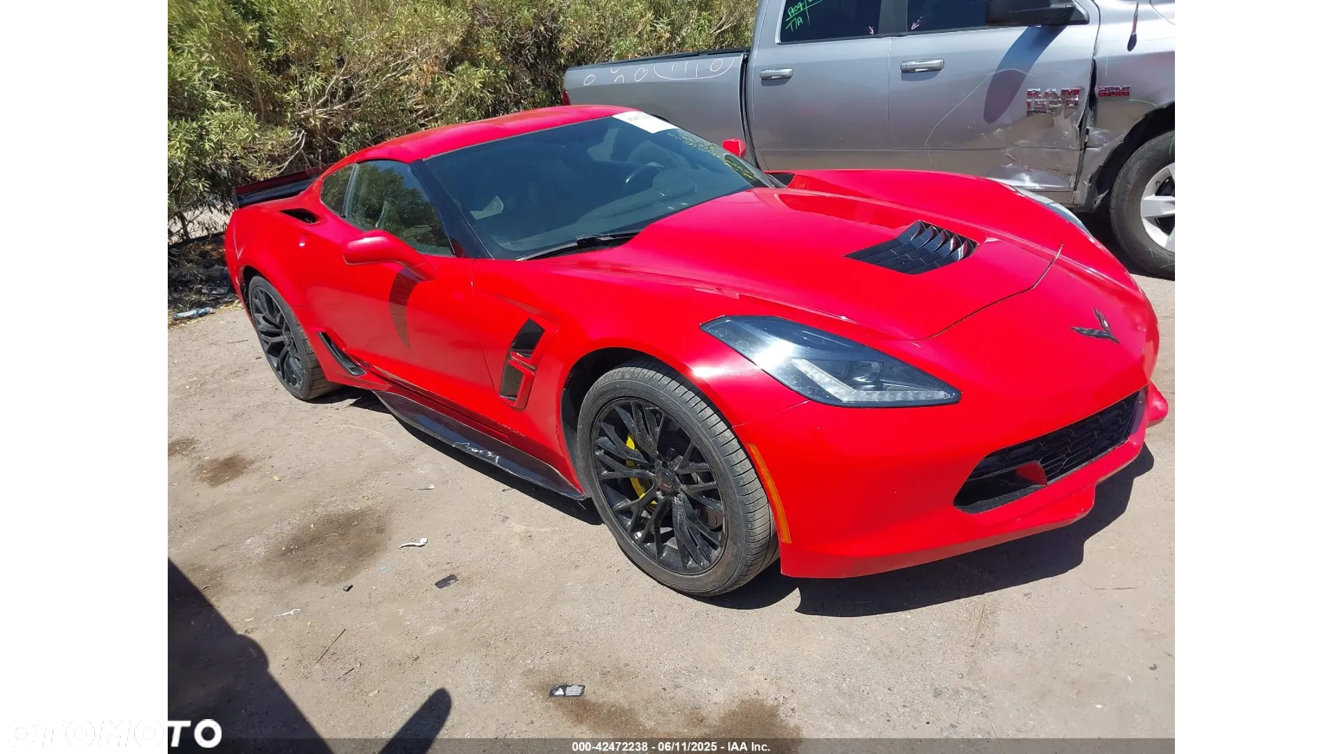Chevrolet Corvette - 3