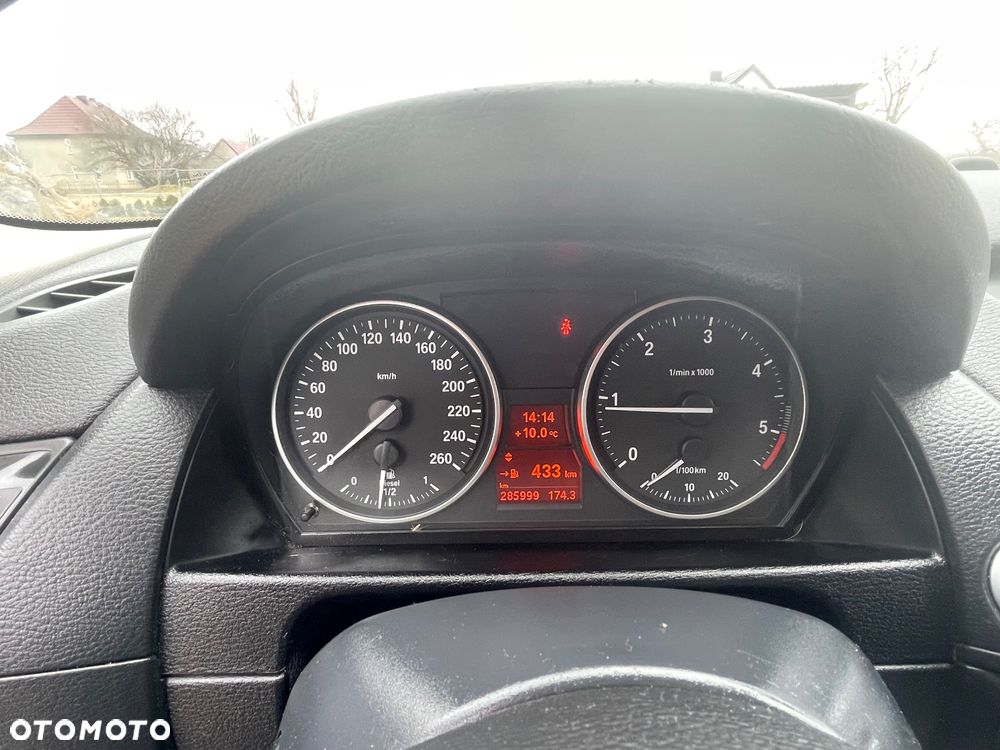 BMW X1 sDrive18d - 3