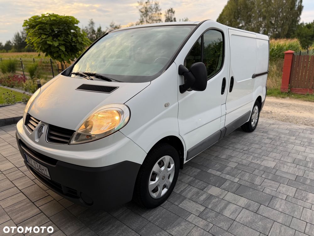 Renault Trafic - 2