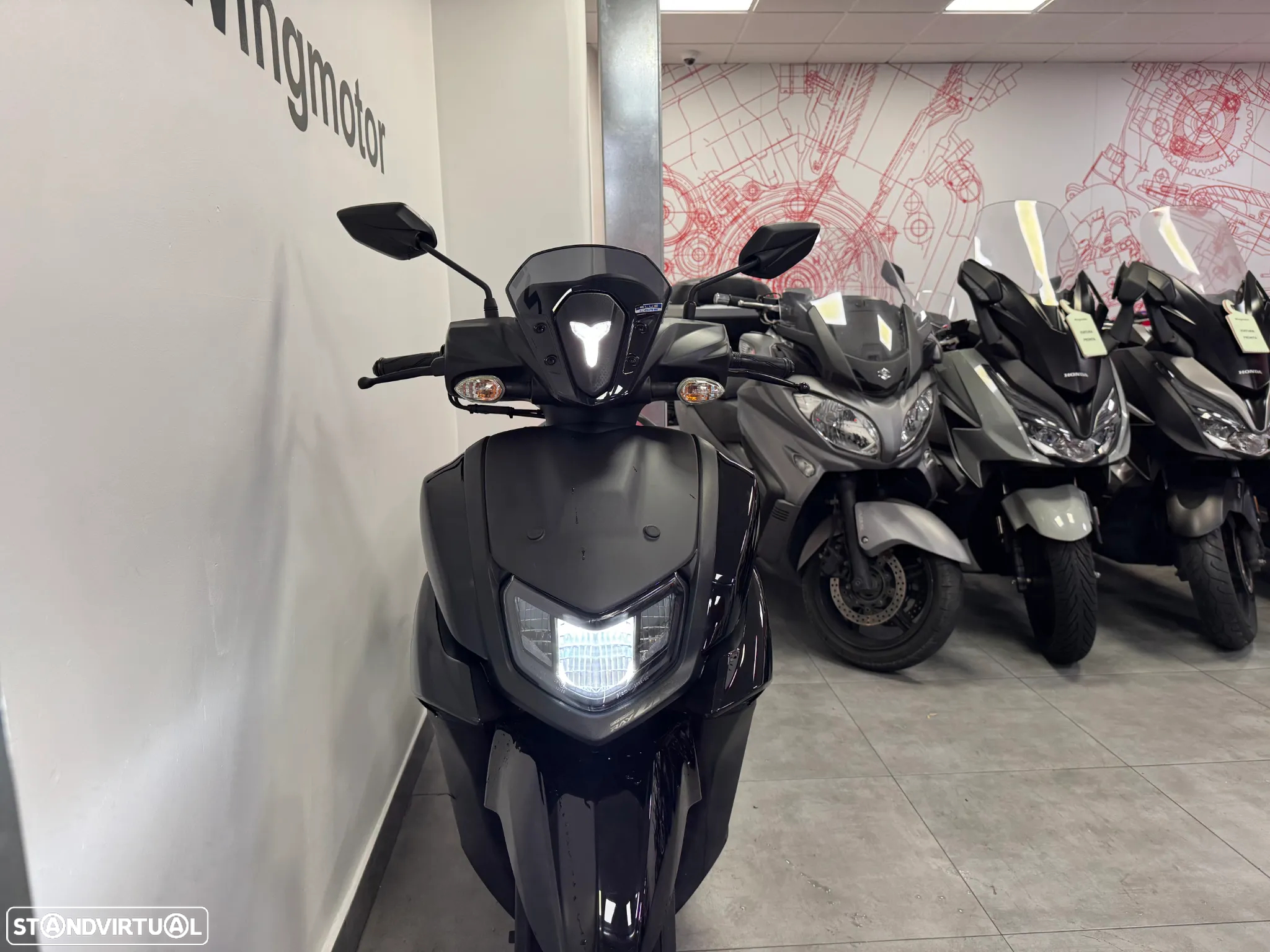 Yamaha RayZR 125 - 4