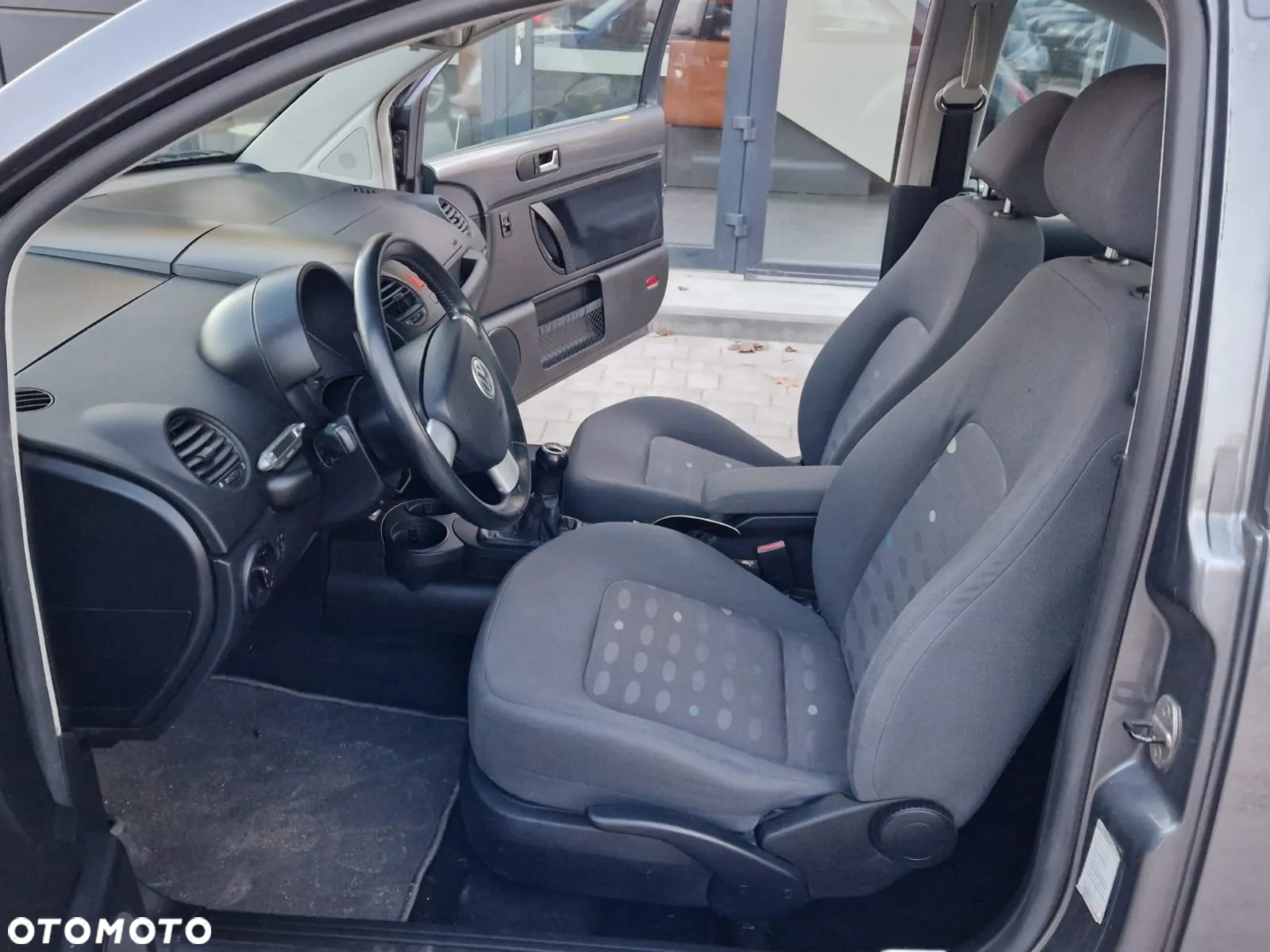 Volkswagen New Beetle 1.4 - 13