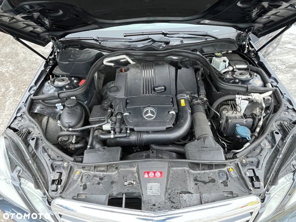 Mercedes-Benz Klasa E 200 CGI BlueEFFICIENCY Automatik Avantgarde - 26