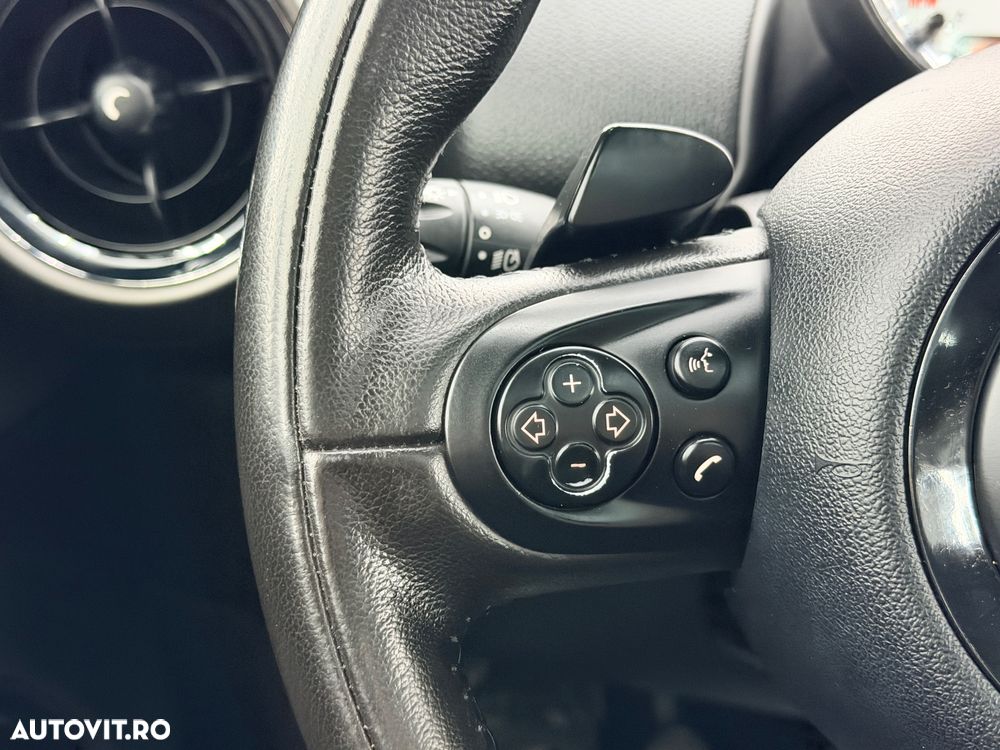 Mini Countryman Cooper D ALL4 - 21