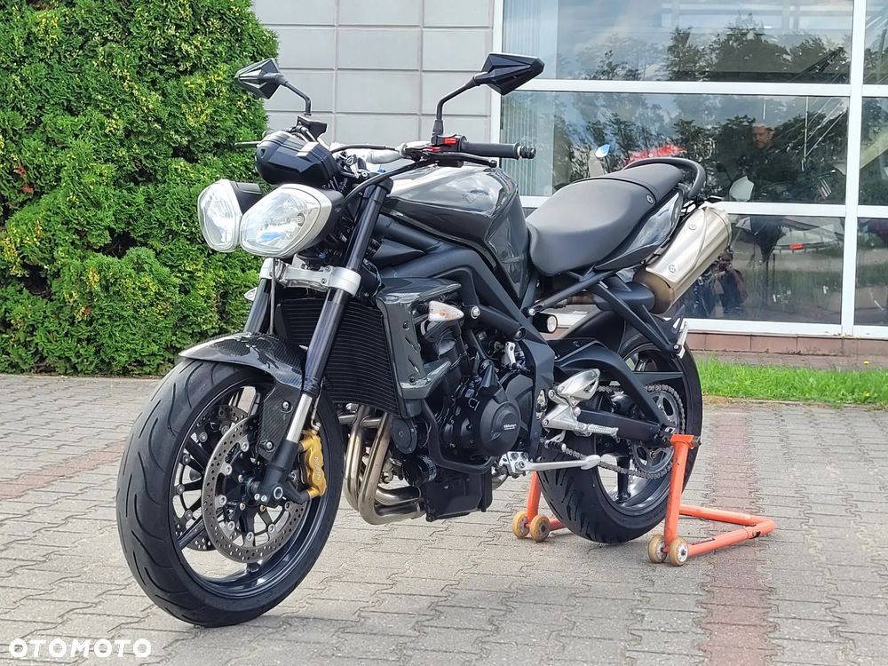 Triumph Street Triple - 21