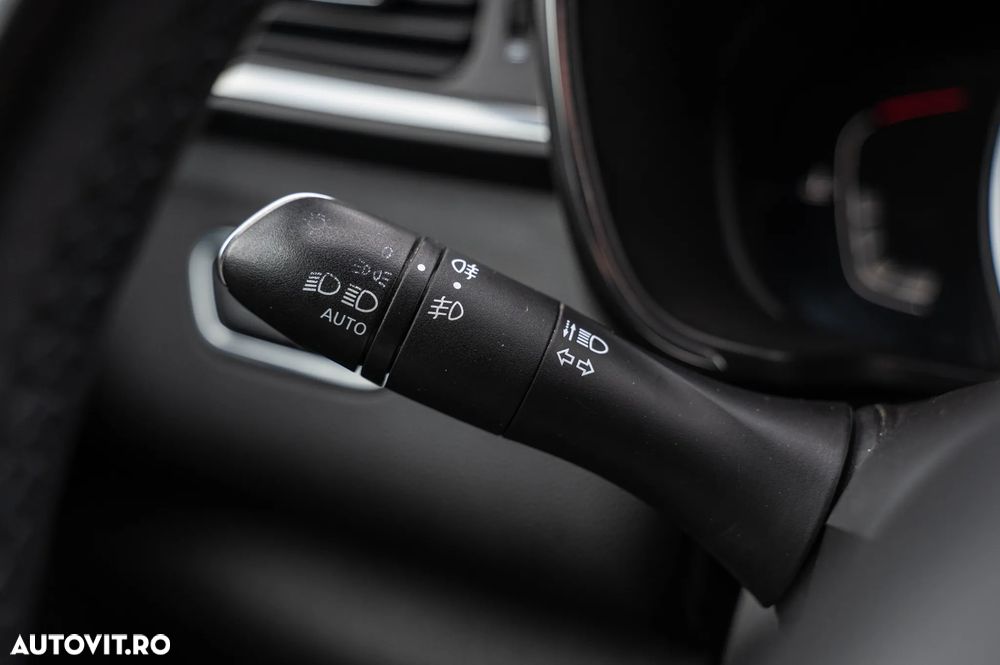 Renault Kadjar BLUE dCi 115 EDC INTENS - 29