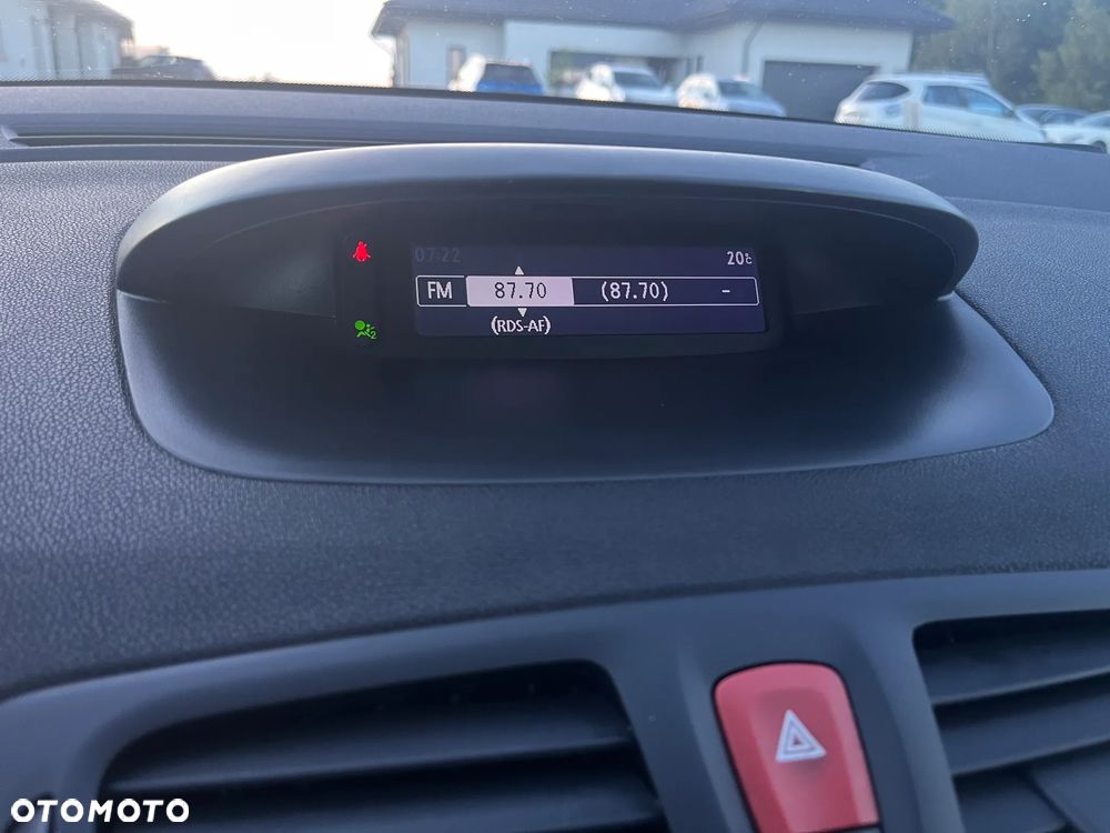 Renault Megane ENERGY dCi 110 Start & Stop Dynamique - 29