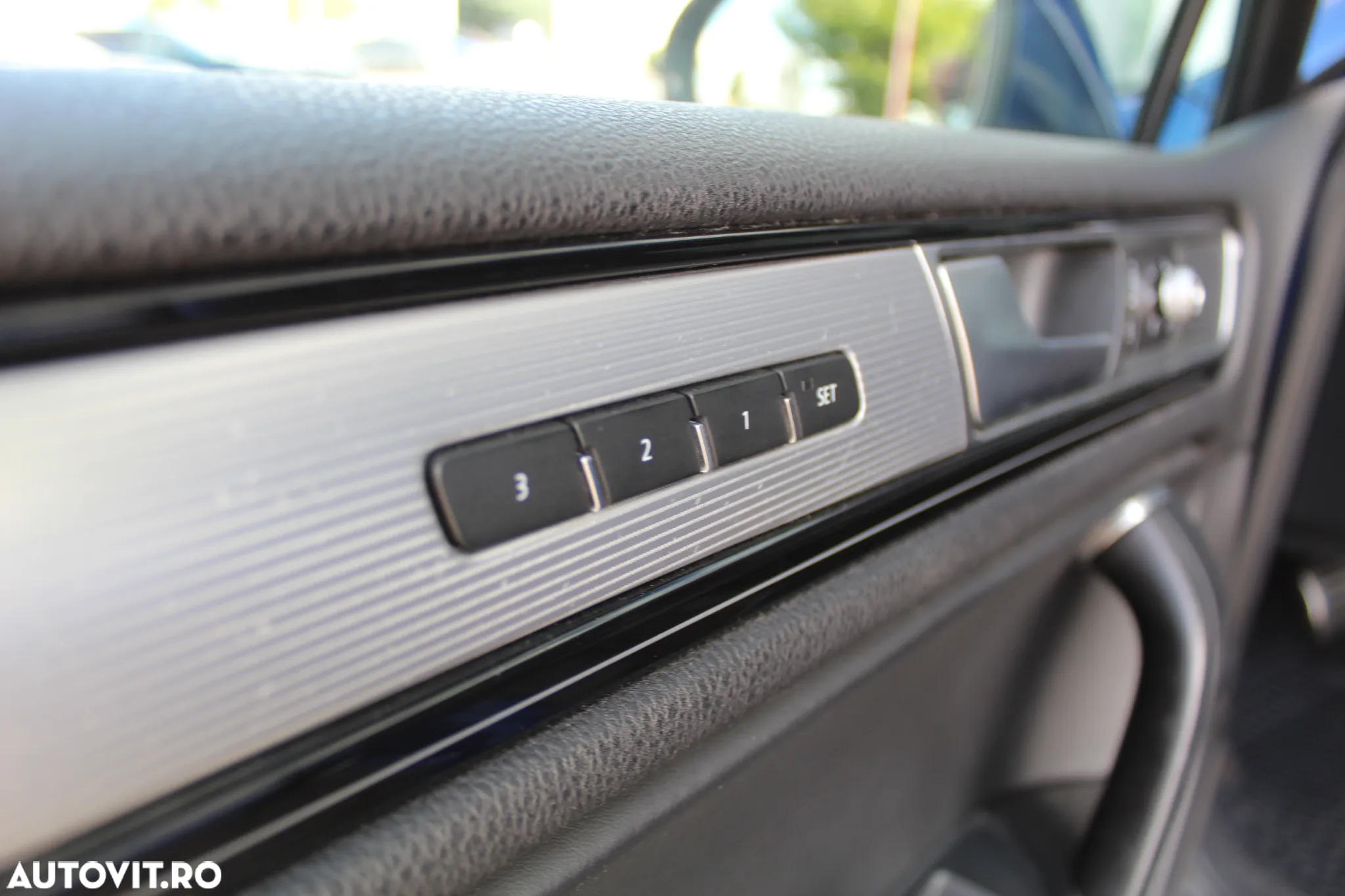 Volkswagen Touareg V6 TDI BMT Supreme Plus - 14