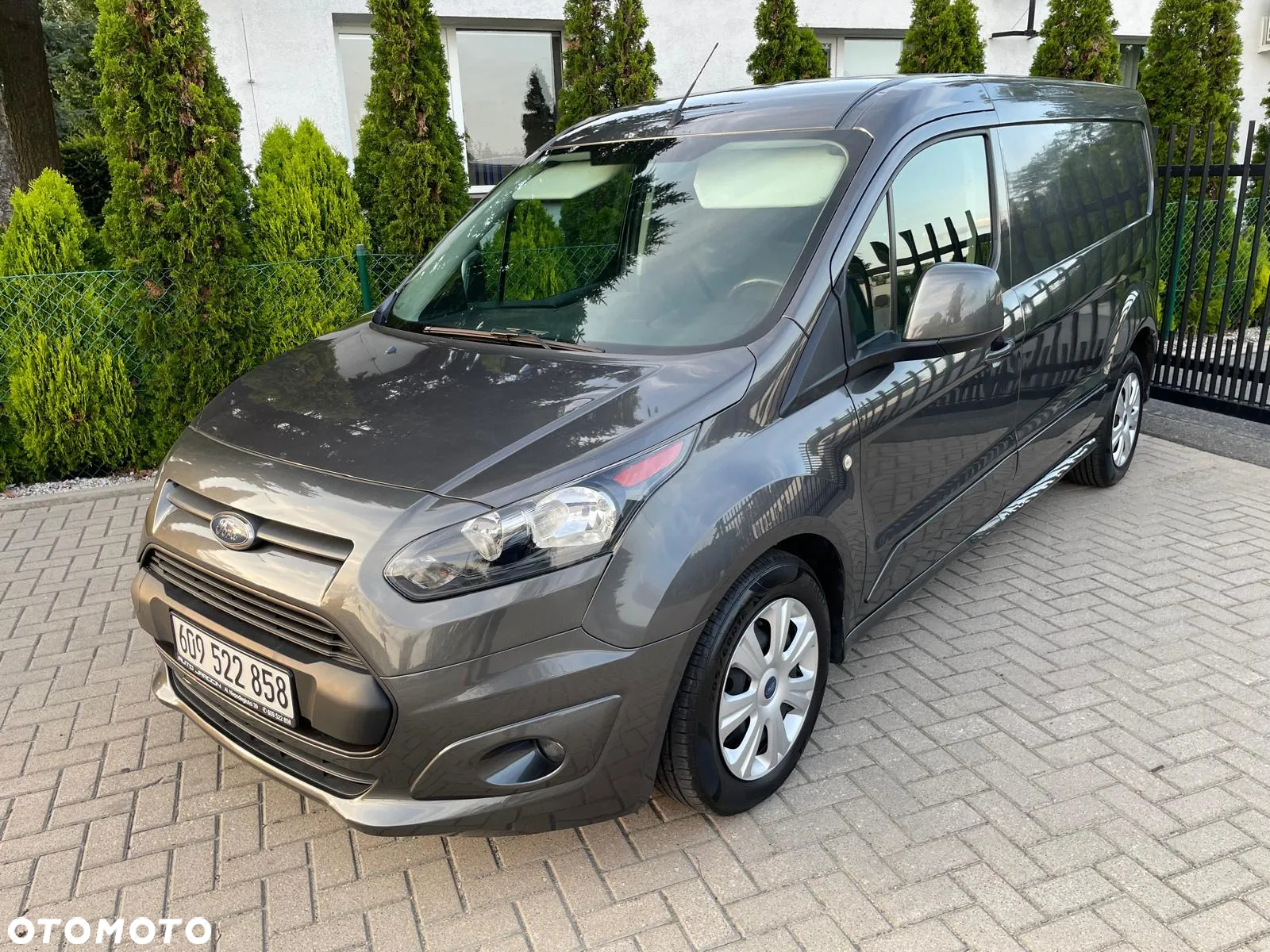 Ford Transit Connect - 2