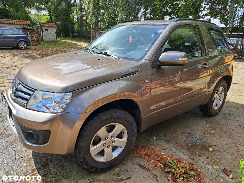 Suzuki Grand Vitara 1.9 DDiS Comfort - 11