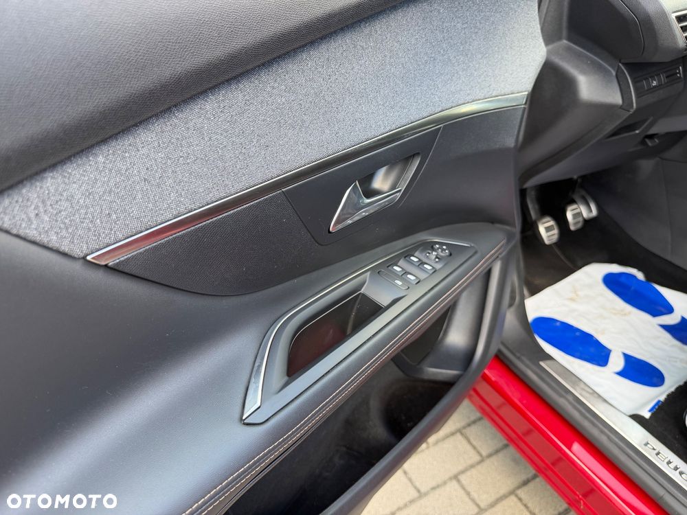 Peugeot 3008 1.2 PureTech GT S&S - 15