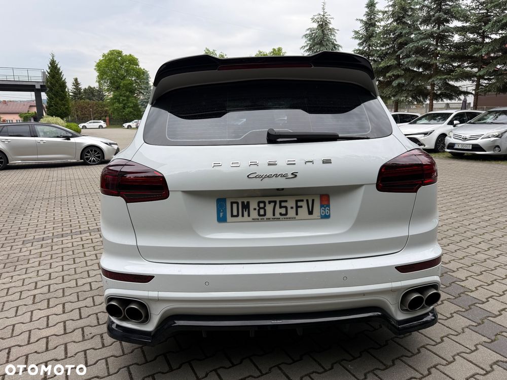 Porsche Cayenne - 6