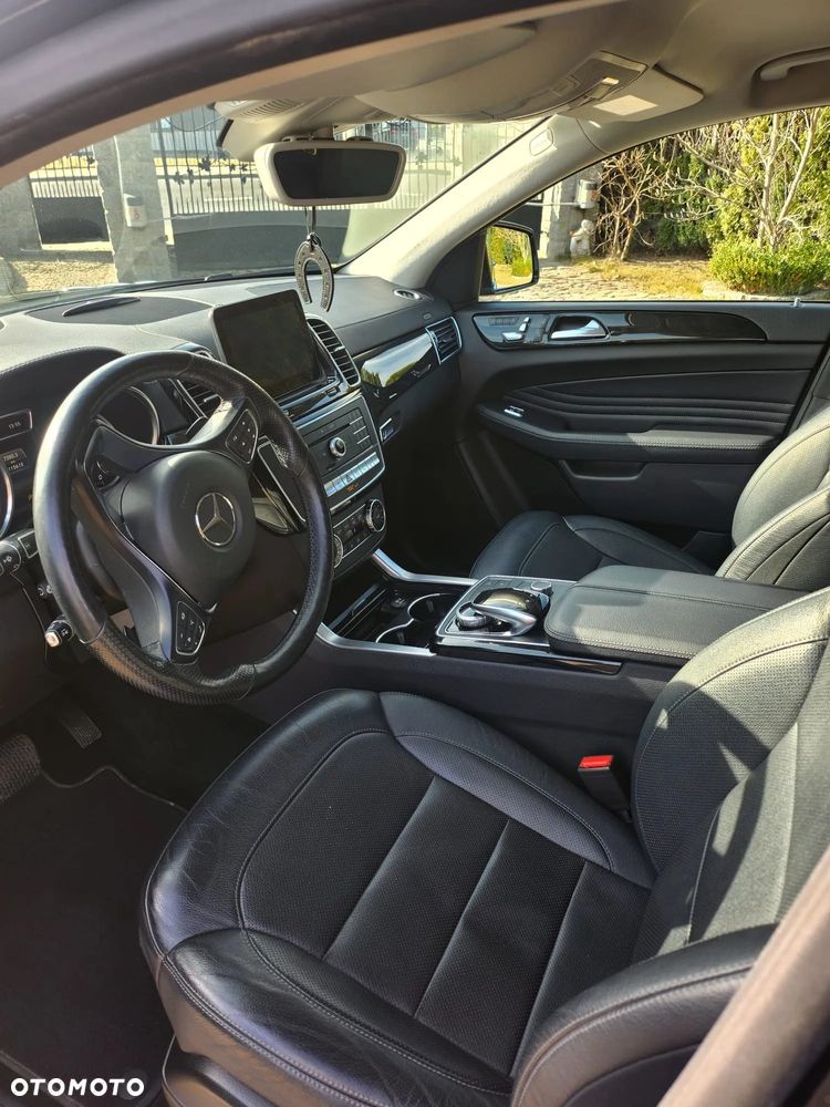 Mercedes-Benz GLE - 6