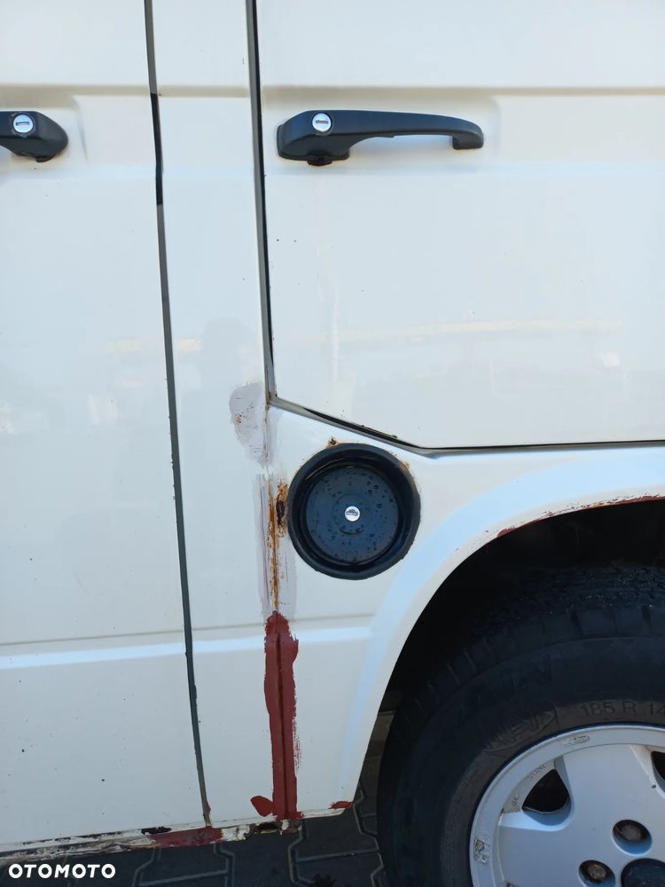 Volkswagen Transporter - 33