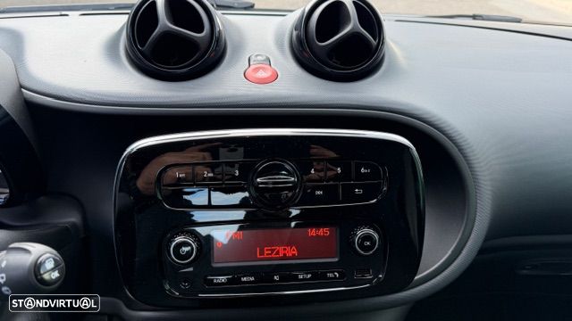 Smart Fortwo Cabrio EQ - 11