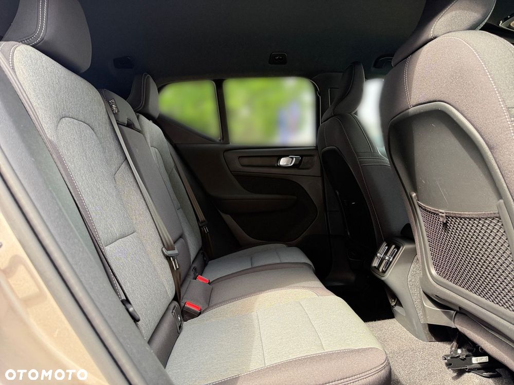 Volvo XC 40 - 27