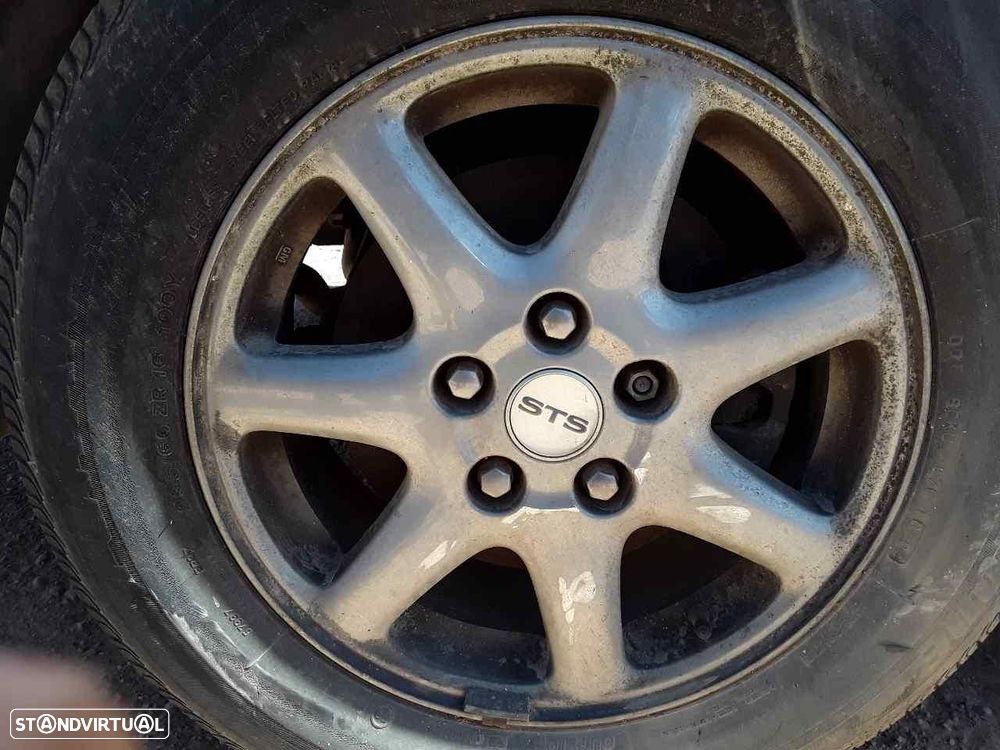 PNEU CADILLAC SEVILLE - 1