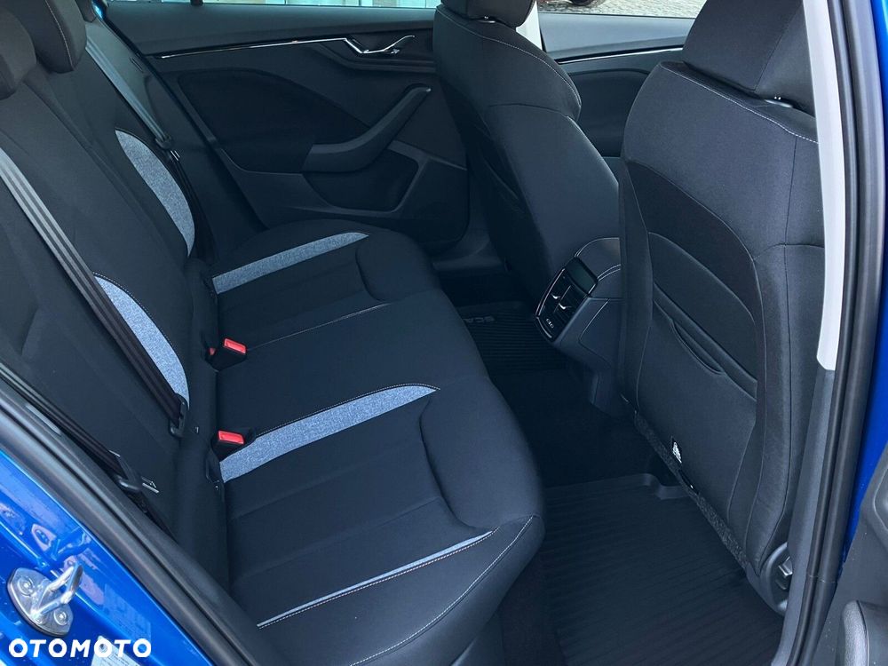 Skoda Scala 1.0 TSI Edition 130 DSG - 11