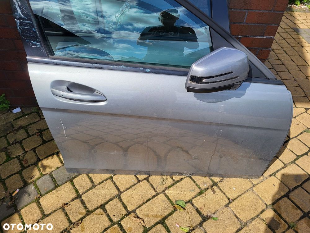 Drzwi przednie prawe mercedes w 204 08r c klasa kombi kompletne - 1