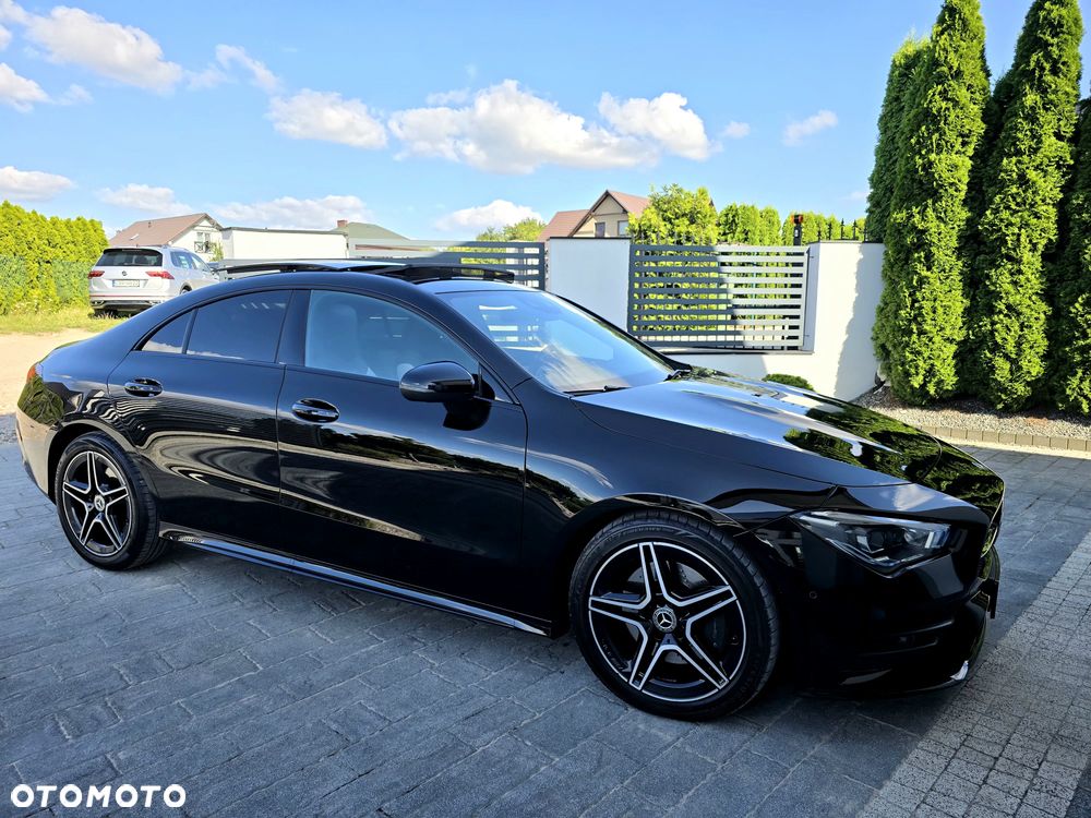 Mercedes-Benz CLA 220 AMG Line 7G-DCT - 39