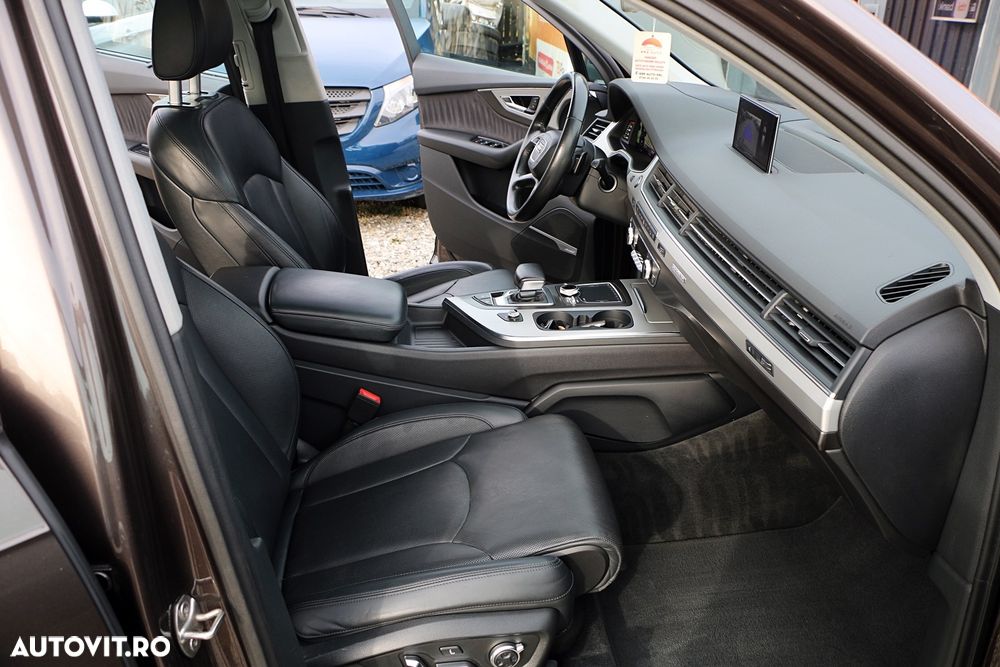 Audi Q7 3.0 TDI Quattro Tiptronic - 16