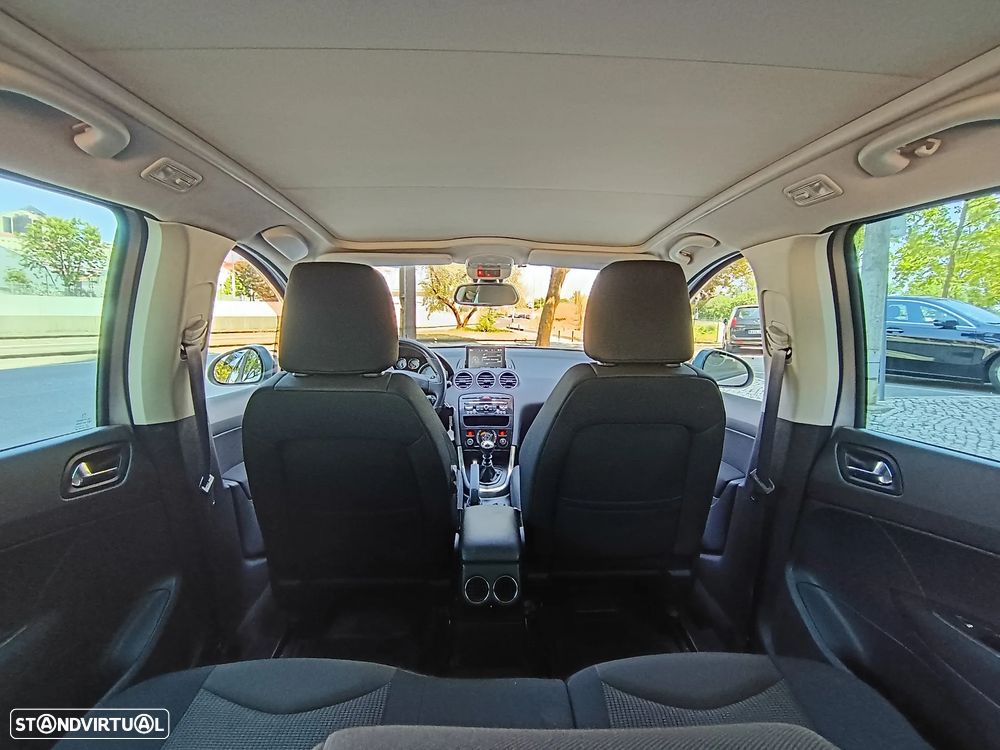 Peugeot 308 SW 1.6 e-HDi Allure - 10