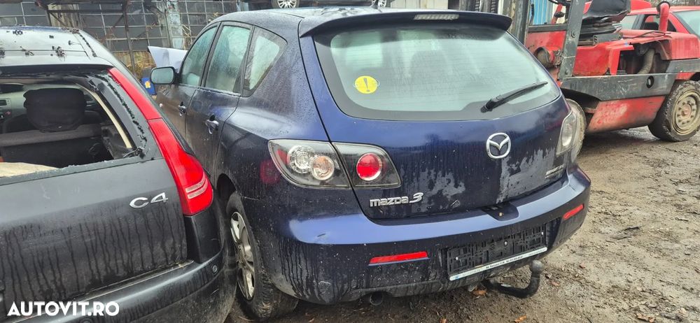 Haion cu geam luneta spate portbagaj Mazda 3 2009 - 3