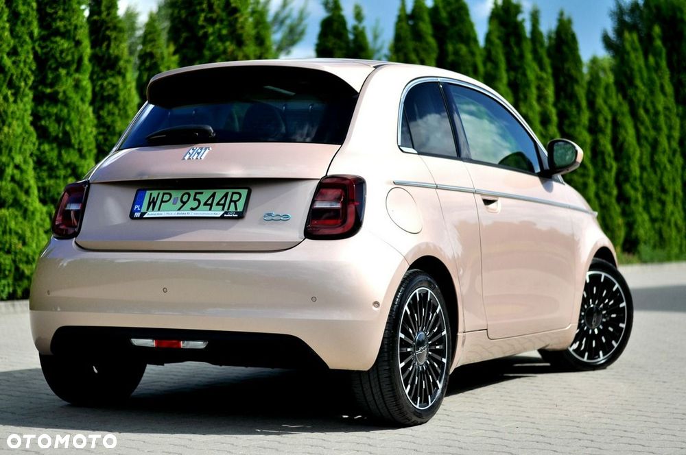 Fiat 500e - 32