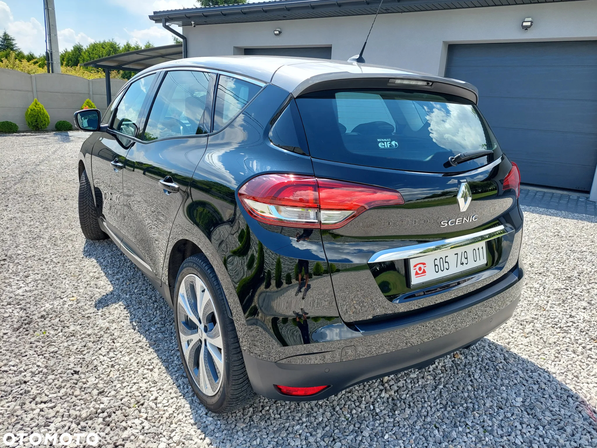 Renault Scenic ENERGY TCe 115 Dynamique - 8