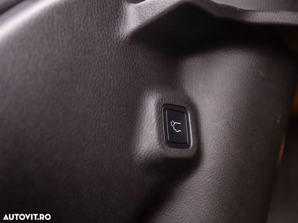 Jeep Compass 1.3T 4xe AT6 PHEV Summit - 39